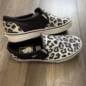 Women’s Slip on Vans - leopard print
